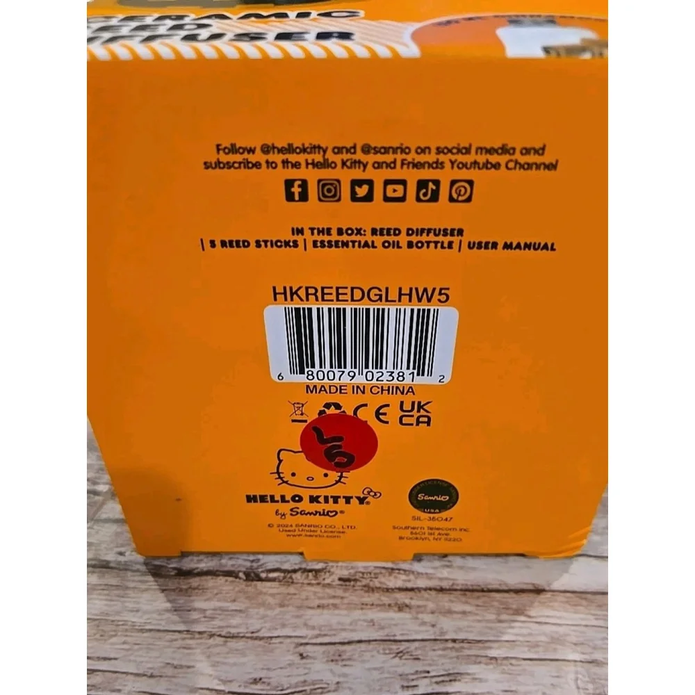 Sanrio Hello Kitty Pumpkin Ceramic Reed Diffuser Cinnamon Scent New (054)